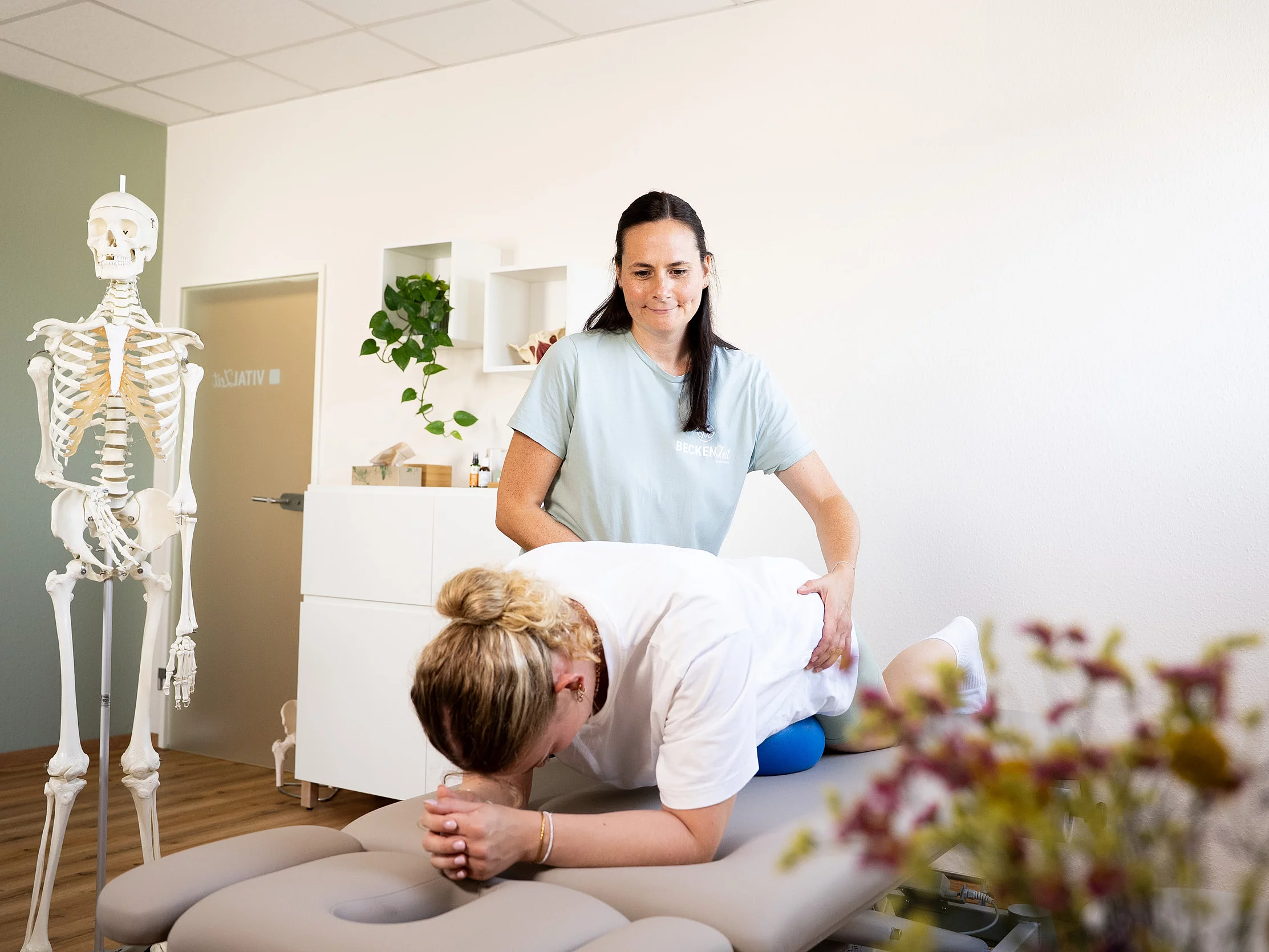 Beckenzeit by PHYSIOGRAF